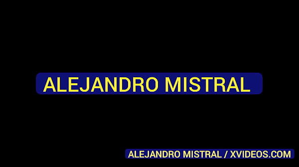 Fetyszowe wideo w żółtych kratownicach Alejandro Mistral