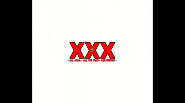 Anal Lovers – Koleś odwraca się i rozkłada gigantyczne usta – DJ ButtPussy