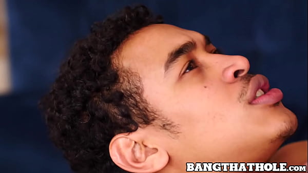 Biały gej dzieli się robieniem loda przed surową jazdą na grubym BBC