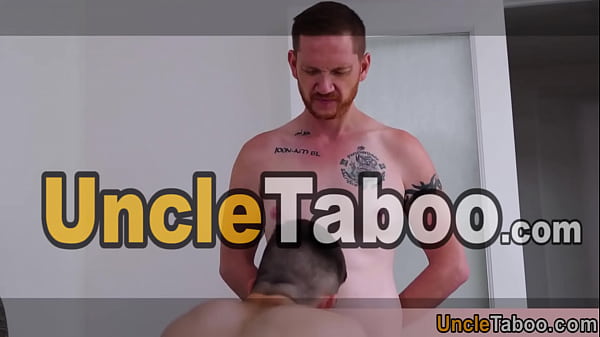 Hej Todd, nakręćmy filmik z seksem na oklep – powiedział mój BF, a ja się zgodziłem i zerżnąłem go naprawdę ostro.