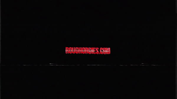 Power Bottom przechodzi przez wiele kutasów jednocześnie