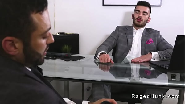 Agenci nieruchomości anal fuck w biurze