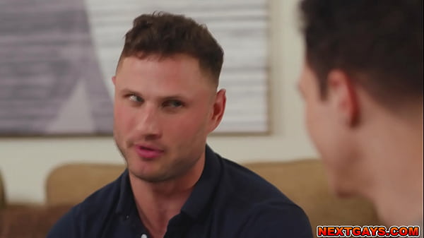 Jayden Marcos wpada na pomysł zrobienia psikusa swoim przyjaciołom z pomocą Nico Coopasa, który pieprzy się w jego domu