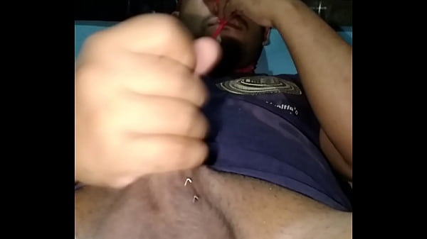 mleko wiadrami za wąchanie stringów