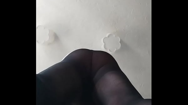 Odkurzacz w rajstopach