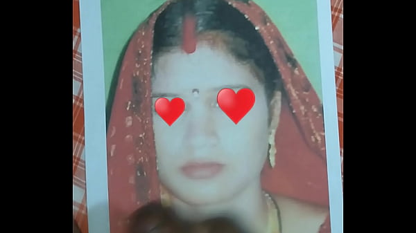 Cumshoty na aktorce sunny leone