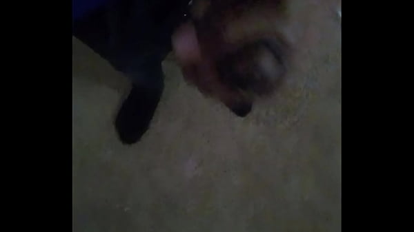 Głaskanie mojego wysuszonego kutasa przed pójściem do Walmartu