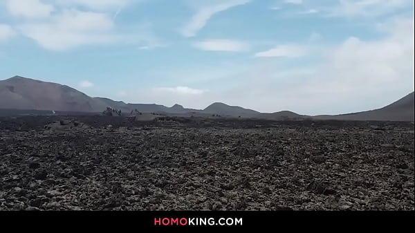 Logan Moore i Sean Austin robią sobie przerwę, aby się pieprzyć.