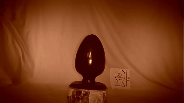 Moja cipa połyka korek 82/150 mm.