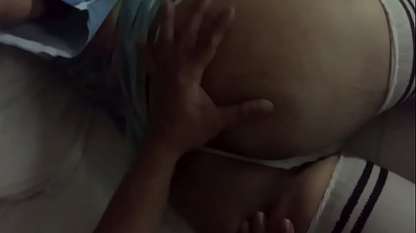 ojczym przyłapał mnie na byciu femboyem. teraz robi mi to każdej nocy