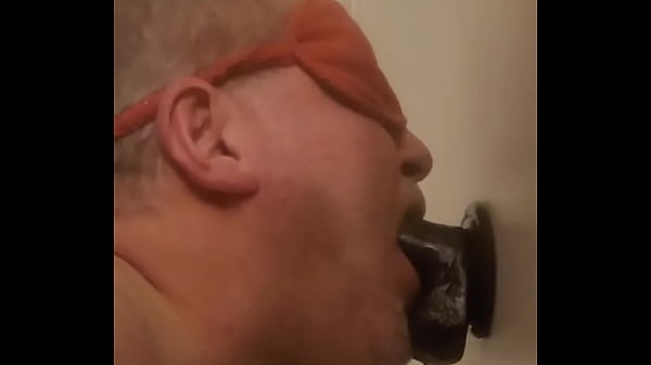 Pedalskie gardła z dildo