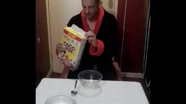 poranne śniadanie z niespodzianką