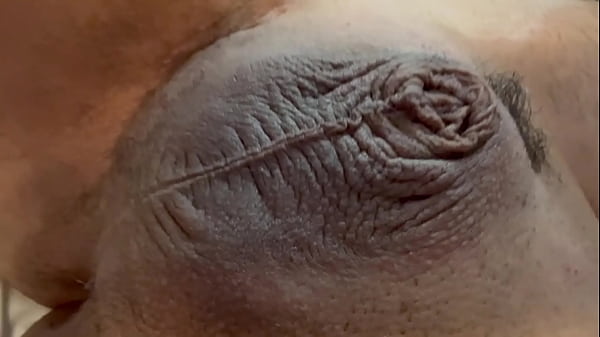 SUPER MAŁY kutas, jakiego kiedykolwiek widziano u nastolatka