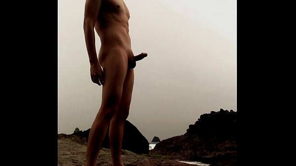 handjob na morzu i cummed na skałach