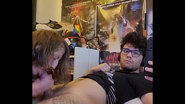 Kumpel wraca, by nakarmić mnie sikami i spermą