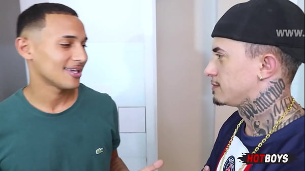 Technicy zerżnęli mnie w dupę