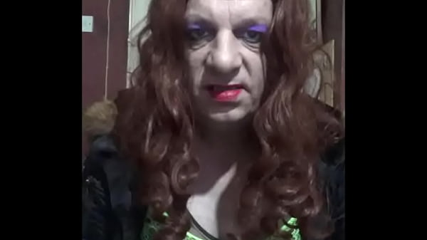 crossdresser uwielbia oddawać się maszynowej masturbacji część 3